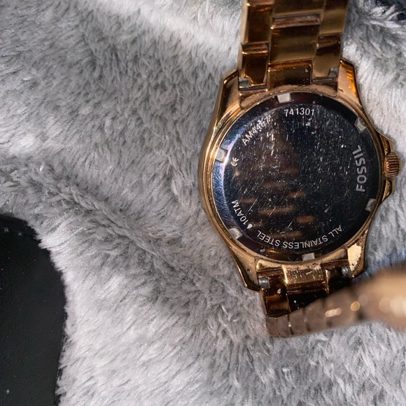 FOSSIL WATCH - Picture 5 of 5